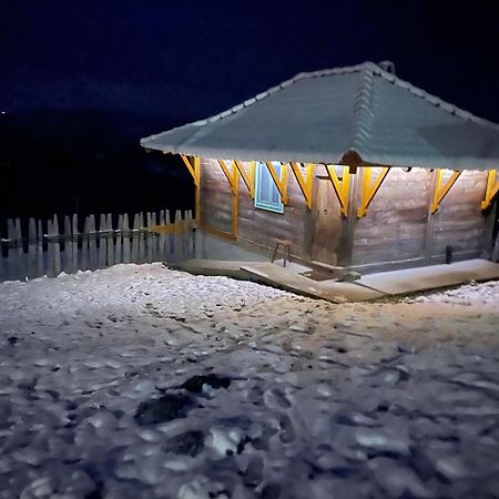 Etno Selo Rajski Konaci Leusici Dış mekan fotoğraf